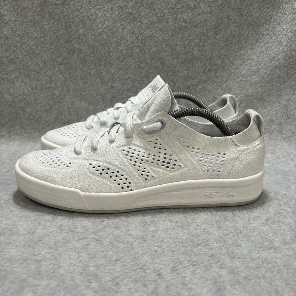 New Balance Womens 300 WRT300DB White Casual Shoes Low Top Sneakers Size 7.5